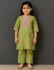 Meadow Mist 2-Piece Kurta Set