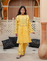 Golden Meadow Bloom Khadar 2 Pcs Set