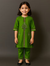Emerald Elegance 2-Piece Kurta Set