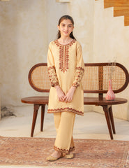 Cream & Crimson Heritage Cotton Lawn 2-Piece Set