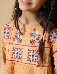 Marigold Meadow 2 Pcs Set